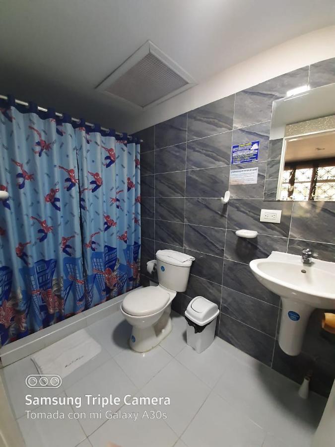 Hotel Comic City Bogota Bagian luar foto