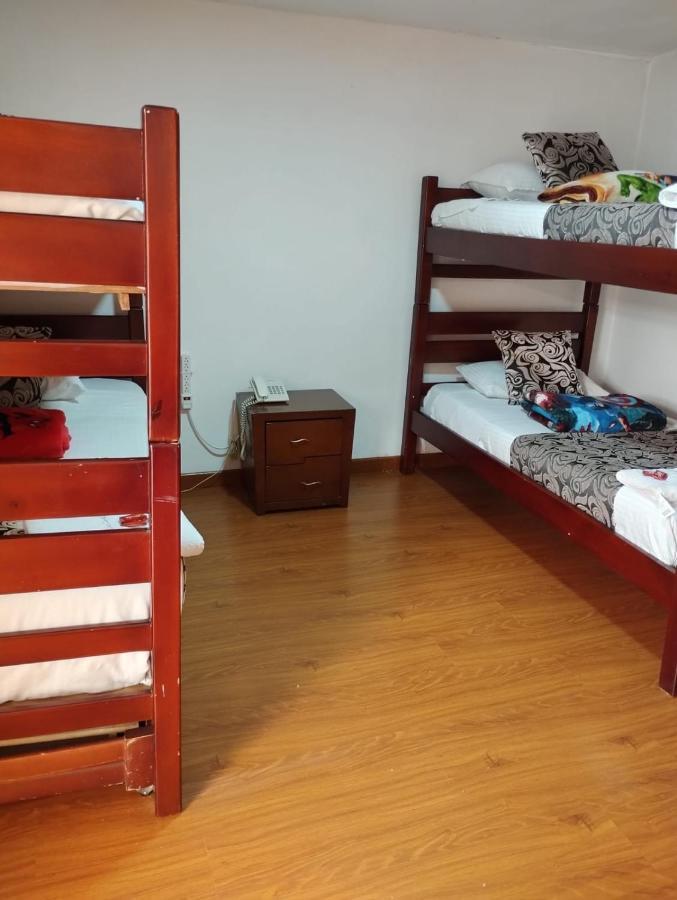 Hotel Comic City Bogota Bagian luar foto