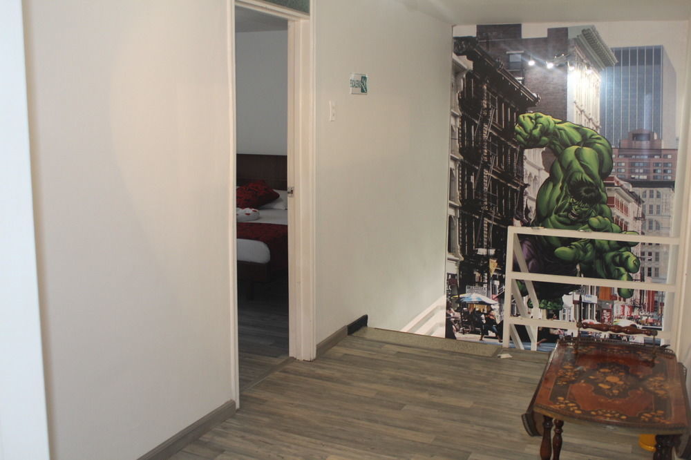 Hotel Comic City Bogota Bagian luar foto